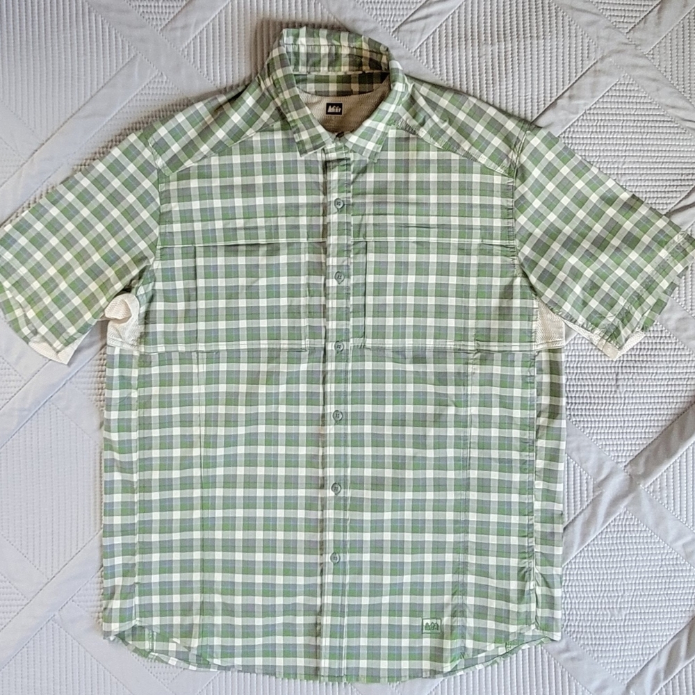 REI Men's Green and White Plaid Button Down Shirt